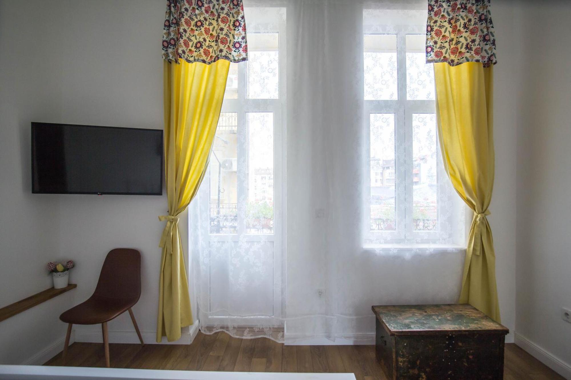 Lion'S Bridge Boutique 2Bdrm Apt, Top Center Gem Sofya Dış mekan fotoğraf