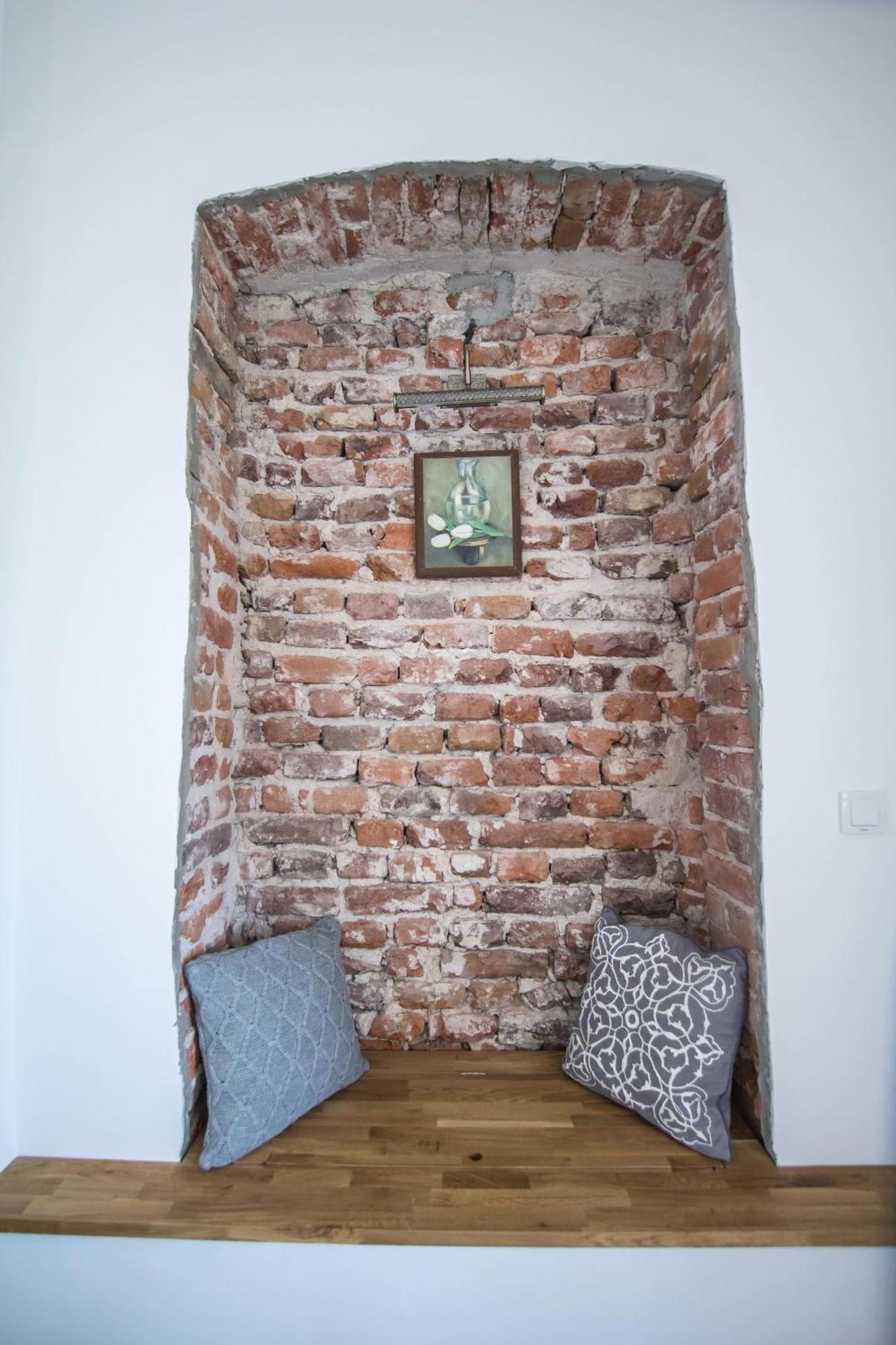 Lion'S Bridge Boutique 2Bdrm Apt, Top Center Gem Sofya Dış mekan fotoğraf